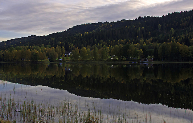 포토 JPG 해외이미지 유럽 자연 하늘 노르웨이 풍경 사람없음 야외 뷰티 여행객 가을 땅 북쪽 스칸디나비아 해외포토 계절 나라 사람 방향 생태계 파일형식 이미지허브