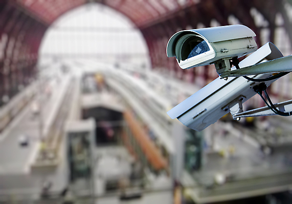 포토 JPG 해외이미지 거리 경비 안전 사람없음 건물 카메라 모니터 텔레비전 장비 기차 도시 재산 경찰 역 보호 위험 순환 보안 전자 공포 감시 시스템 동영상 캠코더 보험 스파이 제어 해외포토 직업 건축물 육상교통 컨셉 교통시설 모션 대중교통 금융 전자제품 컴퓨터 파일형식 이미지허브