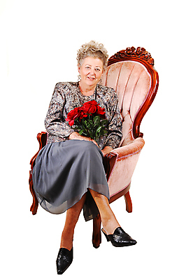 포토 JPG 해외이미지 백인 직업 라이프스타일 응시 여자 행복 할머니 얼굴 분홍색 백그라운드 성공 주택 대화 한명 미소 사람 사무실 회색 흰색 비즈니스우먼 스마트 안락의자 경영 고립 옛날 혼자 해외포토 서양인 1 시선 노년 감정 컬러 컨셉 의자 비즈니스 표정 말하기 건물 생활 신체부위 직장인 파일형식 이미지허브