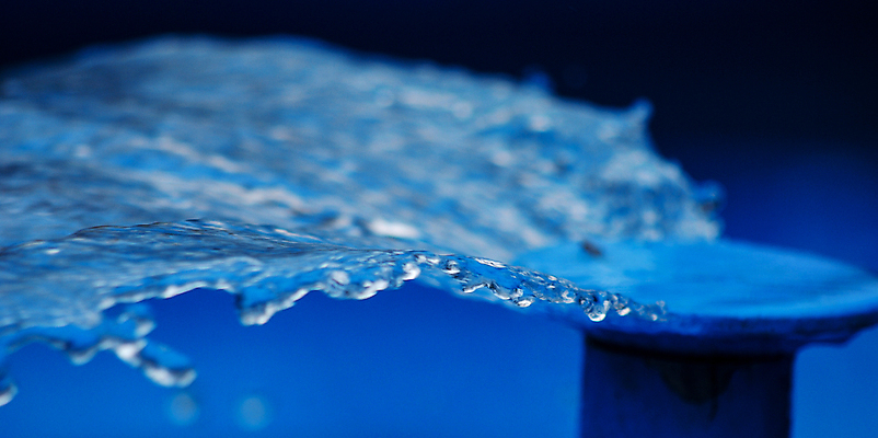 포토 JPG 해외이미지 물결 음료 파도 바다 백그라운드 이동 패턴 모션 자연 벽지 표면 추상 건강 사람없음 물 파란색 빛 뷰티 우주 환경 스파 봄 거품 젖음 흐름 추위 흰색 물방울 신선 오픈 투명 액체 닫기 떨어짐 매끈함 소프트포커스 순수 분수 질감 고립 블러 에센스 스플래쉬 해외포토 자연요소 계절 컬러 컨셉 무늬 촬영기법 화장품 감각 생태계 파일형식 이미지허브