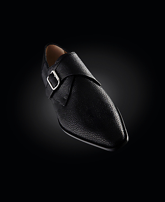 포토 JPG 해외이미지 신발 사람없음 옆모습 유행 검은색 어둠 고급 스타일 해외포토 뷰포인트 컬러 컨셉 파일형식 이미지허브