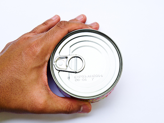 포토 JPG 해외이미지 손 음식 백그라운드 사람없음 반사 라벨 상점 금속 주방 공백 재활용 캔 수프 상품 주식 컨테이너 참치 싱글 흰배경 수납 튜브 통조림 고립 실린더 철강 해외포토 산업 재질 프레임 어류 신체부위 금융 흰색 친환경 파일형식 이미지허브