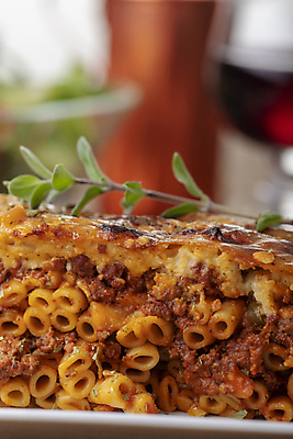 포토 JPG 해외이미지 전통 접시 음식 토마토 치즈 파스타 건강 육류 요리 사람없음 빨간색 식당 와인 식사 샐러드 소고기 신선 맛 정상 굽기 지중해 먹기 그리스 국수 그리스인 점심식사 다진 땅바닥 백리향 핸드메이드 맛있는 해외포토 서양인 식기 유럽 바다 컬러 컨셉 채소 식재료 모션 유제품 바닥 주류 서양음식 상점 면류 구이 파일형식 이미지허브