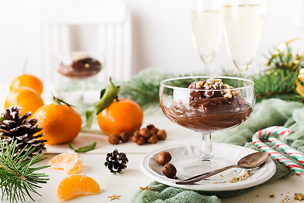 포토 JPG 해외이미지 전통 접시 계절 음식 백그라운드 크리스마스 다이어트 채소 가족 탁자 휴가 주택 건강 요리 이벤트 사람없음 장식 초록색 파티 식당 초콜릿 식사 저녁식사 견과류 수확 흰색 축하 신선 체리 먹기 메뉴 잔치 레시피 푸딩 아보카도 점심식사 무스 채식주의자 핸드메이드 카피스페이스 해외포토 식기 기념일 컬러 가구 컨셉 농업 과일 관계 모션 디저트 건물 상점 공백 채식 파일형식 이미지허브