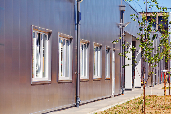 포토 JPG 해외이미지 접시 외관 산업 선 벽 백그라운드 패턴 회사 비즈니스 건축양식 창문 공장 유리 하늘 지붕 새로움 직장 사람없음 야외 건물 파란색 문 금속 회색 화물 판넬 재산 철 묘사 창고 질감 상업 수납 로딩 분배 엘리먼트 철강 해외포토 식기 건축물 건축 컬러 컨셉 무늬 공업 재질 금융 운송업 파일형식 이미지허브