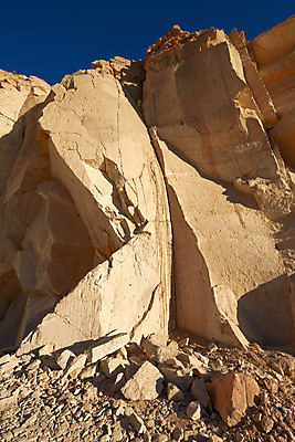 포토 JPG 해외이미지 직업 전통 건축양식 자연 사람없음 환경 흰색 도시 업무 남아메리카 대륙 화산 용암 장인 타입 석회암 식민지 지질학 채석 페루 해외포토 교육 건축 컬러 산 아메리카 암석 작업 생태계 파일형식 이미지허브