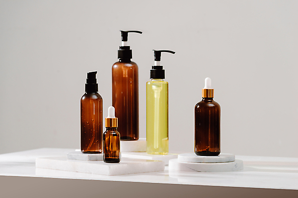 포토 JPG 해외이미지 회색배경 실내 사람없음 화장품 공병 앰플 에스테틱 목업 해외포토 백그라운드 내부 뷰티 회색 병_담는 파일형식 이미지허브