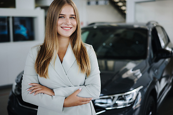 포토 JPG 해외이미지 백인 커플 응시 여자 남자 행복 산업 비즈니스 가족 교통시설 자동차 열쇠 새로움 실내 한명 미소 사람 정장 성인 판매 세일 상점 운전 자신감 구매 고객 서비스 무역 딜러 보여주기 소매 주인 판매원 보험 대여 자동 해외포토 서양인 직업 1 시선 옷 감정 육상교통 교통 컨셉 관계 모션 표정 내부 쇼핑 시설 파일형식 이미지허브