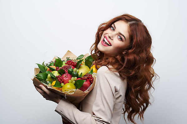 포토 JPG 해외이미지 모양 식물 모델 라이프스타일 디자인 여자 꽃 음식 스포츠 꽃다발 컨셉 다이어트 채소 과일 자연 새로움 건강 선물 한명 서기 야외 장식 빨간색 초록색 여름 봄 신선 잡기 달콤 사과 유기농 비타민 내추럴 구성 식용 오리지널 채식주의자 특별함 비건 해외포토 1 웰빙 계절 컬러 모션 사람 생활 맛 생태계 채식 영양소 파일형식 이미지허브