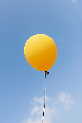 포토 JPG 주간 구름 하늘색 하늘 휴식 사람없음 야외 한개 제주도 떠있는 감성 풍선 국내포토 자연요소 1 컨셉 모션 한국 파란색 파일형식