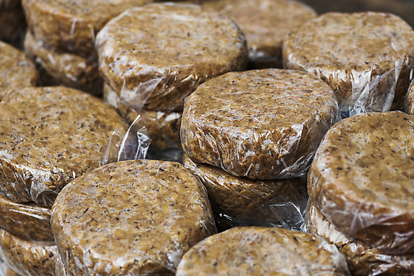 포토 JPG 주간 포장 풍경 사람없음 야외 쌓기 전시 가득함 재래시장 비닐 가판대 오일장 전통시장 청국장 모란시장 국내포토 자연요소 전통 한식 모션 재질 시장 찌개 파일형식