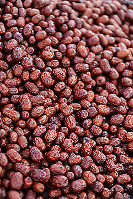 포토 JPG 주간 식재료 풍경 사람없음 야외 아웃포커스 빨간색 가득함 대추 재래시장 건대추 오일장 전통시장 많음 모란시장 국내포토 자연요소 전통 컬러 컨셉 촬영기법 시장 파일형식