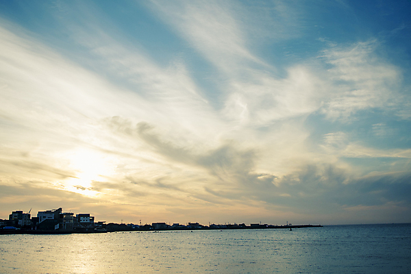 포토 JPG 주간 구름 바다 하늘 풍경 사람없음 야외 태양 제주도 일몰 가을 지평선 섬마을 협재해수욕장 국내포토 자연요소 계절 한국 노을 해수욕장 파일형식
