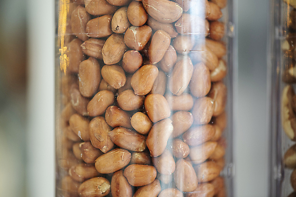 포토 JPG 실내 통 근접촬영 사람없음 자연보호 재활용 용기 친환경 땅콩 리필 제로웨이스트 그린슈머 제로웨이스트샵 국내포토 그릇 뷰포인트 자연 내부 환경 상점 그린캠페인 견과류 보호 사회이슈 파일형식