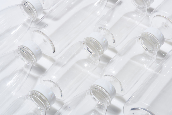 포토 JPG 스튜디오촬영 백그라운드 실내 그림자 사람없음 자연보호 재활용 흰색 투명 병 흰배경 친환경 플라스틱통 플랫레이 제로웨이스트 그린슈머 국내포토 식기 컬러 자연 통 내부 환경 그린캠페인 플랫 보호 플라스틱 사회이슈 파일형식