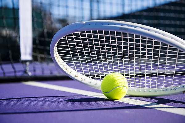 포토 JPG 주간 사람없음 야외 아웃포커스 테니스 테니스라켓 테니스용품 테니스장 테니스공 오브젝트 국내포토 자연요소 스포츠용품 공 스포츠시설 촬영기법 구기 라켓 파일형식