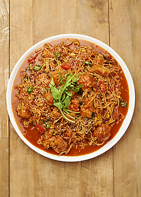 포토 JPG 스튜디오촬영 접시 사람없음 하이앵글 매움 미나리 아귀찜 일품요리 나무배경 국내포토 식기 음식 뷰포인트 백그라운드 채소 실내 맛 찜 파일형식