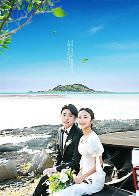 PSD 편집이미지 여자 남자 바다 부케 웨딩드레스 결혼 나뭇잎 미소 정장 턱시도 상반신 20대 성인 두명 30대 파란색 모래사장 제주도 한국인 나뭇가지 캠핑카 신랑신부 성인만 이미지편집 나무 드레스 옷 신부_웨딩 컬러 꽃다발 신랑 잎 자동차 한국 표정 사람 동양인 이벤트 청년 장년 파일형식