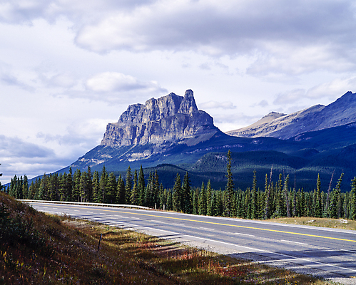 포토 JPG 주간 구름 도로 자연 하늘 바위산 산 그림자 풍경 사람없음 야외 국내여행 국내포토 자연요소 길 여행 교통시설 돌산 생태계 파일형식