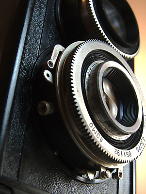 포토 JPG 해외이미지 형상 사람없음 카메라 금속 검은색 장비 시간 구멍 역사 정상 오브젝트 싱글 복고 과거 구식 부정적 섬광 옛날 해외포토 감정 컬러 컨셉 재질 전자제품 파일형식 이미지허브