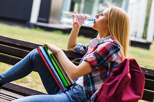 포토 JPG 해외이미지 학생 공원 여학생 여자 교육 행복 음료 벤치 배낭 학교 청소년 자연 성공 휴식 고등학교 건강 한명 앉기 성인 야외 10대 책 물 학습 헤드폰 시험 잡기 도시 갈증 신학기 준비 상쾌 대학교 시티라이프 지능 해외포토 자연요소 1 라이프스타일 공공시설 감정 음향기기 컨셉 의자 가방 모션 사람 생태계 파일형식 이미지허브