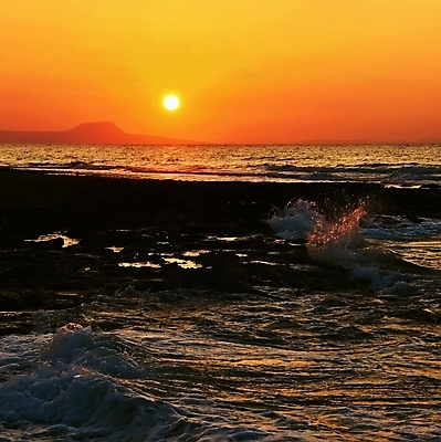 포토 JPG 해외이미지 파도 바다 자연 하늘 아침 파노라마 사람없음 야외 햇빛 태양 일출 해외포토 주간 자연요소 촬영기법 노을 생태계 파일형식 이미지허브