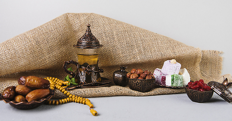 포토 JPG 해외이미지 꽃 커피 음료 음식 잎 과일 창문 유리 건조 사탕 사랑 사람없음 컵 빨간색 장미 상점 힘 기쁨 견과류 날짜 변화 시장 달콤 수집 향신료 원자 아몬드 칠면조 튀르키예 해외포토 식물 식기 감정 아시아 컬러 컨셉 재질 조류 디저트 맛 향미료 파일형식 이미지허브