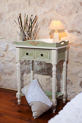 포토 JPG 해외이미지 디자인 가구 건축양식 부동산 휴가 아파트 주택 사람없음 내부 건물 여름 침실 방 바위 고급 빌라 오브젝트 렌탈 스타일 해외포토 건축물 계절 건축 생활용품 컨셉 돌_바위 재산 파일형식 이미지허브