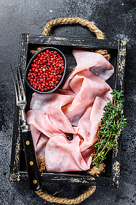 포토 JPG 해외이미지 검은배경 실내 사람없음 햄 나무쟁반 백리향 해외포토 백그라운드 쟁반 육류 내부 목재 검은색 파일형식 이미지허브