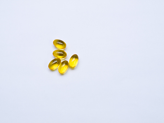 포토 JPG 해외이미지 백그라운드 건강 사람없음 치료 알약 약 고통 수비 약초 질병 자르기 약국 오브젝트 흰배경 처방 쏟아짐 조제 보충 고립 돌봄 약사 해외포토 감정 의학 모션 흰색 풀_식물 만들기 파일형식 이미지허브