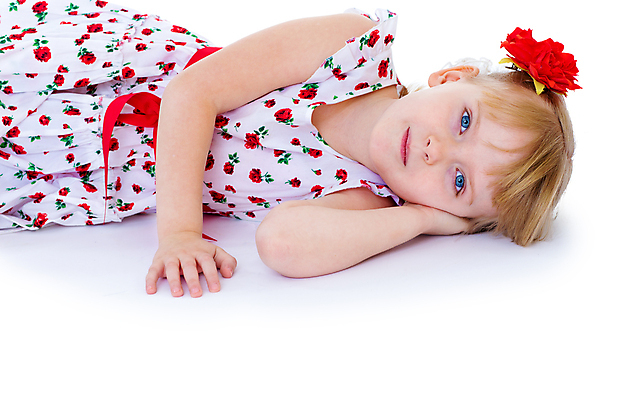 포토 JPG 해외이미지 백인 드레스 여자 꽃 딸 행복 얼굴 어린이 분홍색 백그라운드 자연 휴식 갈색머리 발렌타인데이 선물 사랑 한명 사람 빨간색 뷰티 장미 기쁨 흰색 표현 잡기 작음 활 향기 냄새 걸음마 고립 엮은 천진난만 해외포토 서양인 식물 1 헤어스타일 옷 감정 컬러 컨셉 가족 모션 데이이벤트 신체부위 크기 생태계 파일형식 이미지허브