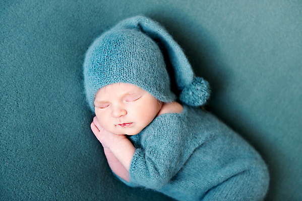 포토 JPG 해외이미지 백인 남자 아들 백그라운드 털모자 사랑 한명 미소 사람 아기 신생아 잠 니트 남자아기한명만 해외포토 서양인 모자_잡화 1 감정 상의 가족 표정 남자한명만 남자아기만 파일형식 이미지허브