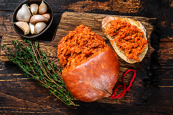 포토 JPG 해외이미지 실내 마늘 사람없음 하이앵글 소시지 바게트 백리향 나무배경 해외포토 빵 뷰포인트 백그라운드 채소 내부 가공식품 파일형식 이미지허브