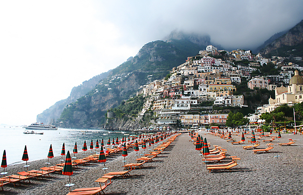 포토 JPG 해외이미지 구름 유럽 모래 바다 여행 요트 오렌지 우산 휴가 산 주택 파노라마 풍경 사람없음 건물 물 교회 여행객 이탈리아 조약돌 도시 보트 휴양지 시력 포트 타운 해외포토 자연요소 건축물 나라 배_교통 과일 종교건축 촬영기법 사람 장소 돌_바위 파일형식 이미지허브