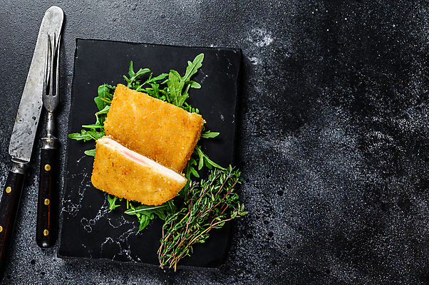 포토 JPG 해외이미지 접시 음식 백그라운드 치즈 육류 스테이크 요리 사람없음 목재 파란색 갈색 검은색 식사 저녁식사 치킨 어둠 튀김 흰색 시골 가슴 허브 가득함 스위스 햄 프랑스어 점심식사 폭식 빵가루 카피스페이스 해외포토 나무 식물 문자 식기 유럽 컬러 식재료 재료 유제품 서양음식 신체부위 공백 닭고기요리 파일형식 이미지허브