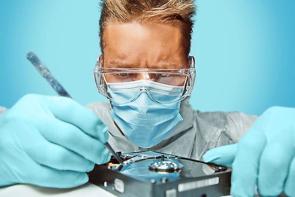 포토 JPG 해외이미지 직업 1 손 남자 산업 안경 장갑 유니폼 노동자 실험 가면 한명 사람 성인 컴퓨터 디지털 자료 장비 운전 과학기술 의사 정보 흰색 잡기 기술자 엔지니어 수리 서비스 전자 시스템 수납 펜치 핀셋 공학 유지 지원 치유 하드웨어 해외포토 잡화 옷 교육 컬러 모션 기술 신체부위 전자제품 의료진 도구 공구 파일형식 이미지허브