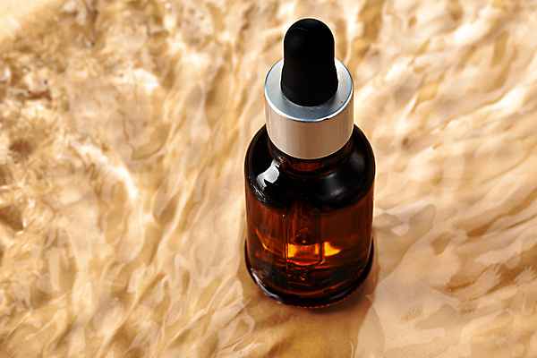 포토 JPG 해외이미지 실내 사람없음 한개 뷰티 오일 오브젝트 공병 앰플 갈색배경 해외포토 1 음식 백그라운드 내부 갈색 화장품 병_담는 파일형식 이미지허브