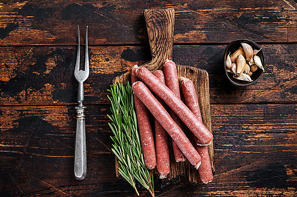 포토 JPG 해외이미지 실내 사람없음 소시지 로즈메리 나무도마 나무배경 해외포토 백그라운드 도마 내부 목재 가공식품 허브 파일형식 이미지허브