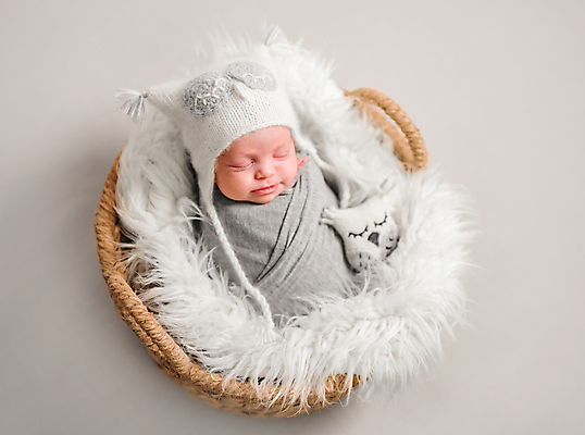 포토 JPG 해외이미지 인형 컨셉 한명 사람 바구니 아기 신생아 잠 니트 위치 해외포토 1 상의 파일형식 이미지허브