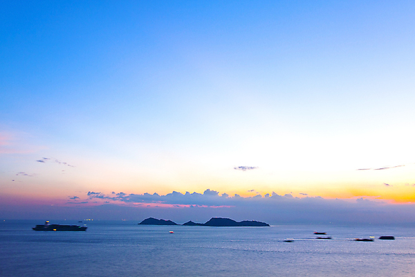포토 JPG 해외이미지 나무 구름 계절 파도 바다 여행 백그라운드 오렌지 자연 벽지 하늘 아침 추상 휴가 풍경 사람없음 야외 빨간색 물 여름 파란색 빛 햇빛 태양 뷰티 반사 일출 맑음 중국 황혼 일몰 새벽 황금 야간 저녁 장면 공상 홍콩 수평선 해외포토 주간 자연요소 식물 아시아 컬러 무늬 과일 날씨 노을 생태계 파일형식 이미지허브