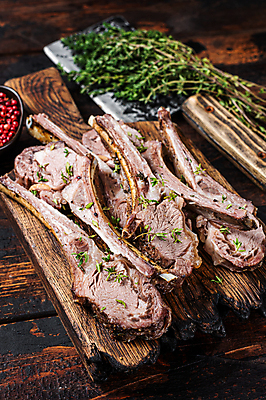 포토 JPG 해외이미지 실내 사람없음 양고기 나무도마 양갈비 양고기구이 나무배경 해외포토 백그라운드 도마 육류 내부 목재 구이 파일형식 이미지허브