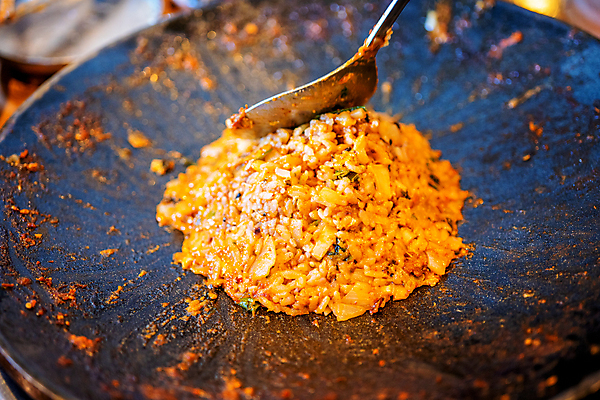 포토 JPG 해외이미지 한식 실내 사람없음 숟가락 철판 볶음밥 해외포토 음식 수저 내부 파일형식 이미지허브