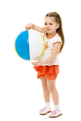 포토 JPG 해외이미지 백인 라이프스타일 여자 딸 행복 얼굴 어린이 스포츠 분홍색 이동 공 놀이 건강 한명 미소 사람 여름 파란색 뷰티 점프 축구 기쁨 게임 흰색 작음 고립 해외포토 서양인 1 계절 감정 컬러 컨셉 가족 모션 표정 생활 신체부위 구기 크기 파일형식 이미지허브