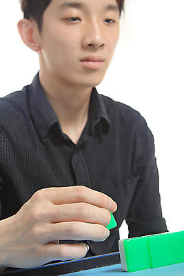 포토 JPG 해외이미지 전통 라이프스타일 행복 아시아 문화 패턴 놀이 탁자 휴식 한명 동양인 취미 세트 장난감 중국 경쟁 게임 흰색 우승 행운 도박 계획 심볼 책상 오브젝트 카지노 사인 걱정 중독 분실 해외포토 1 감정 나라 컬러 가구 컨셉 무늬 사람 인종 생활 최고 파일형식 이미지허브