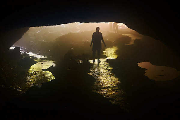 포토 JPG 해외이미지 구름 실루엣 별 호수 바다 섬 여행 하늘 조명 산 풍경 사람없음 물 여름 빛 태양 반사 일출 황혼 일몰 달 야간 저녁 수평선 해외포토 자연요소 계절 촬영기법 노을 파일형식 이미지허브