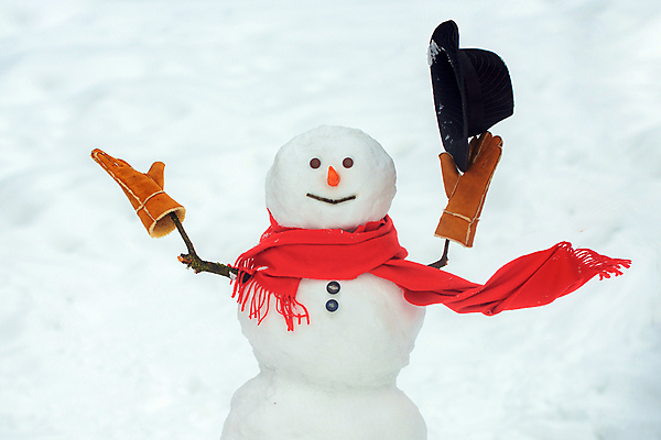 포토 JPG 해외이미지 모자 옷 남자 행복 감정 장갑 크리스마스 겨울 장난 공 눈사람 놀이 휴가 새해 미소 사람없음 야외 맑음 목도리 놀람 흥분 서리 만들기 눈덩이 눈내림 해외포토 잡화 계절 기념일 모션 날씨 눈_날씨 표정 사람 파일형식 이미지허브