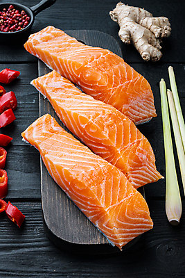 포토 JPG 해외이미지 접시 돼지고기 사람없음 케이크 신선 허브 해산물 연어 성분 패티 핸드메이드 나무배경 해외포토 식물 식기 백그라운드 디저트 육류 어류 파일형식 이미지허브