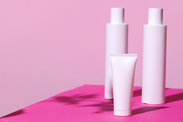 포토 JPG 해외이미지 스튜디오촬영 분홍색 사람없음 화장용품 선크림 오브젝트 튜브용기 목업 해외포토 컬러 실내 화장품 미용용품 용기_그릇 파일형식 이미지허브