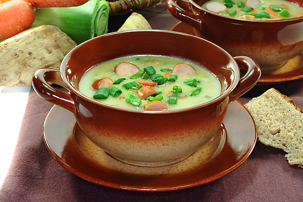 포토 JPG 해외이미지 채소 감자 따뜻함 파슬리 요리 사람없음 컵 식사 저녁식사 다정 당근 신선 수프 소금 후추 점심식사 해외포토 식기 컨셉 뿌리채소 향신료 파일형식 이미지허브