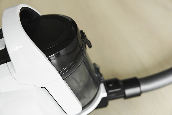 포토 JPG 해외이미지 직업 가사 거실 가정 노동자 바닥 주택 실내 사람없음 우주 기계 청결 카펫 방 장비 흰색 공구 업무 청소 서비스 먼지 리빙 청소부 쓸기 위생관리 진공 합판 해외포토 컬러 관리 내부 건물 도구 작업 위생 파일형식 이미지허브